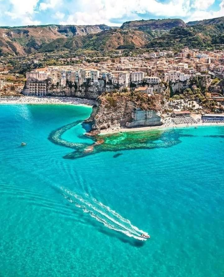 Aparthotel Bluemind Tropea Esterno foto